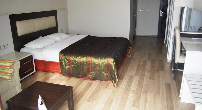 Royal Palace Kusadasi Hotel Екстер'єр фото