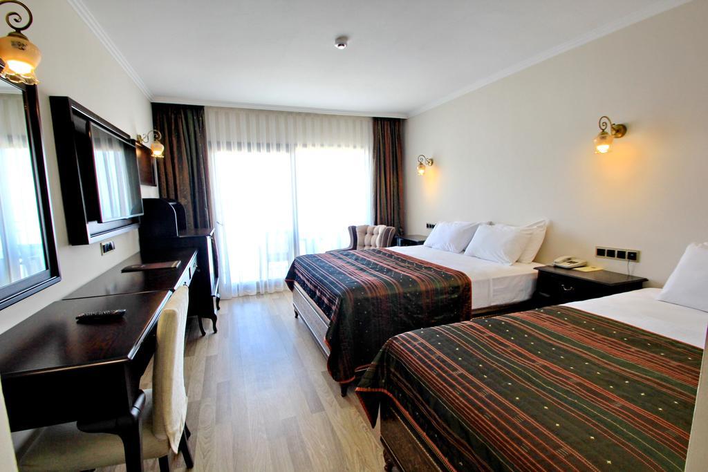 Royal Palace Kusadasi Hotel Номер фото