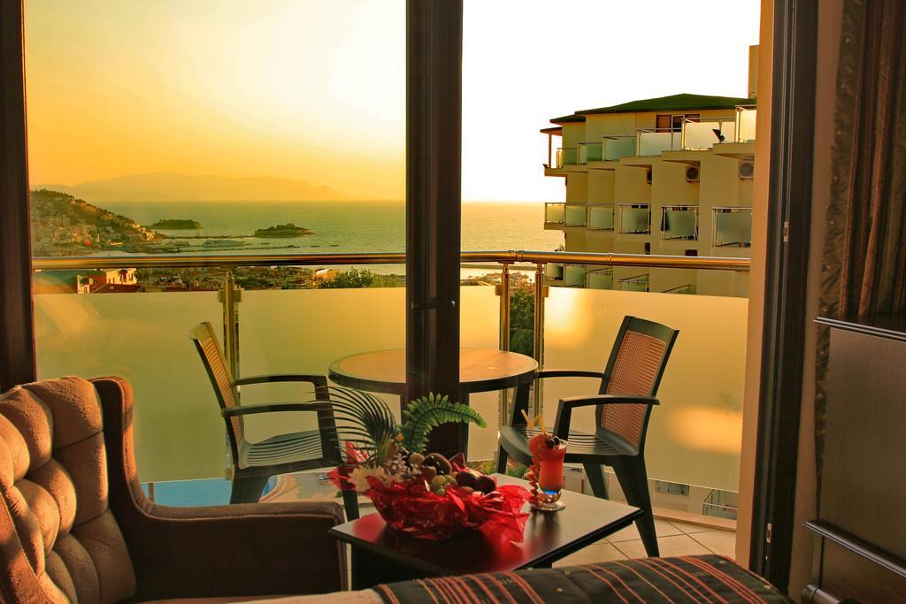Royal Palace Kusadasi Hotel Номер фото