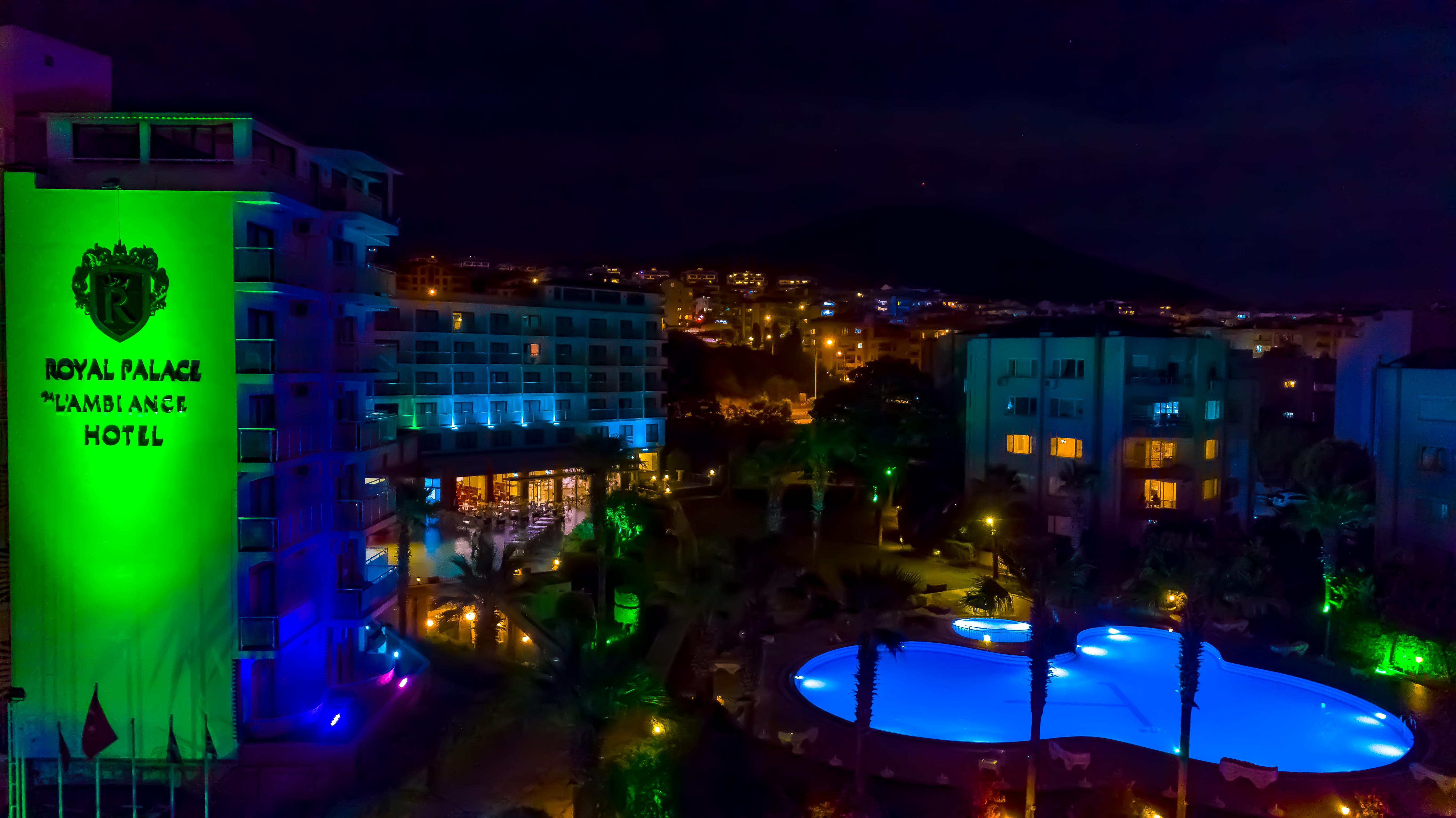 Royal Palace Kusadasi Hotel Екстер'єр фото