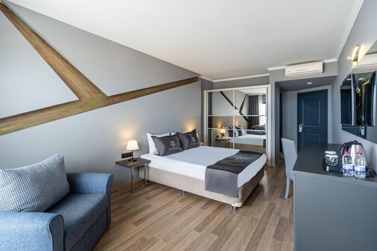 Royal Palace Kusadasi Hotel Екстер'єр фото