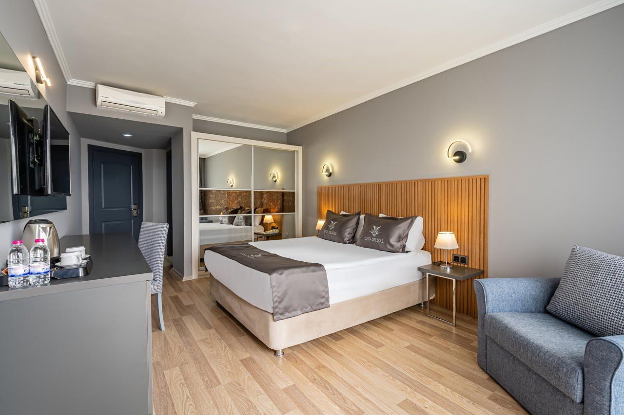 Royal Palace Kusadasi Hotel Екстер'єр фото